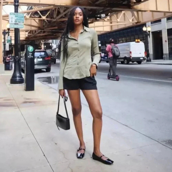 Franco Sarto Tinsley Mary Jane Faux Patent Flat in Grey/Gray- 8 - Picture 4 of 10